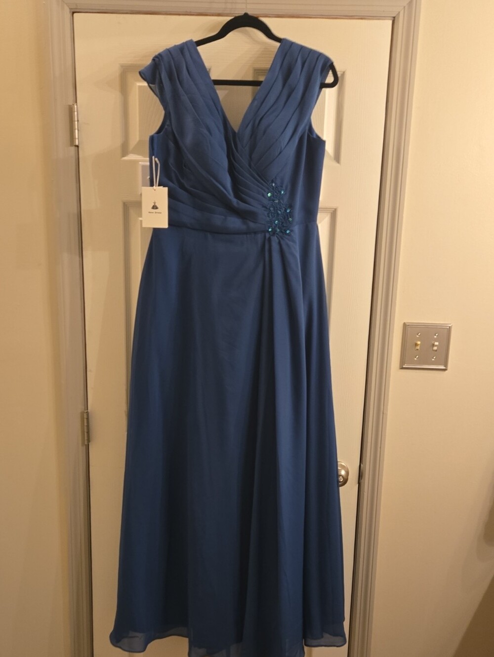 Elegant V-Neck Royal Blue Wedding Guest Gown